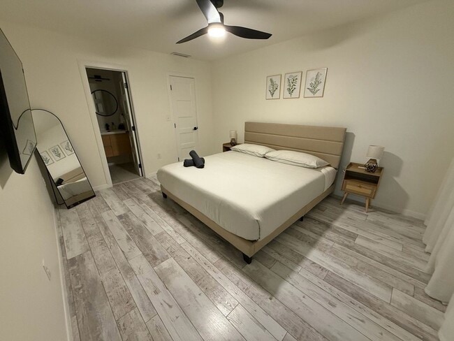 Building Photo - 5912 Harvest Hill Rd