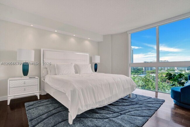 Building Photo - 150 Sunny Isles Blvd