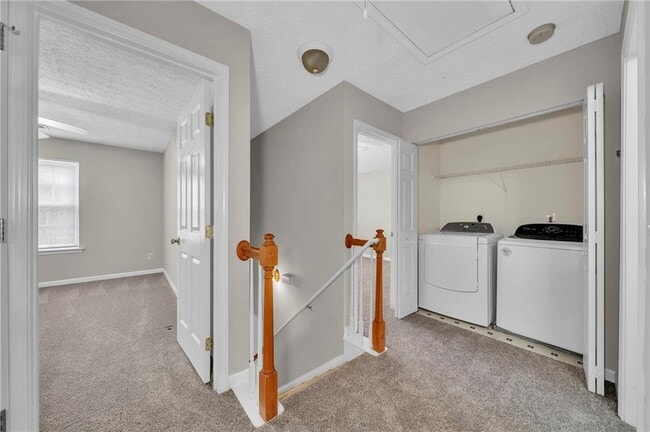 Building Photo - 225 Osmanthus Way