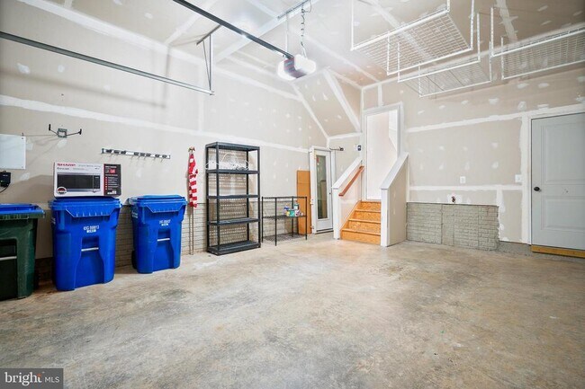 Building Photo - 22788 Sagamore Square