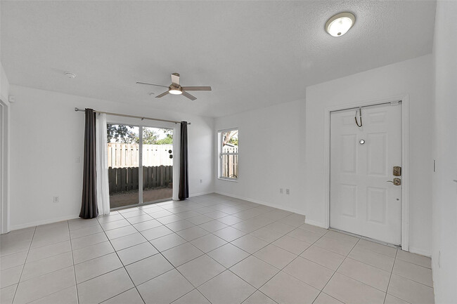 Building Photo - 5361 NW 90th Ave