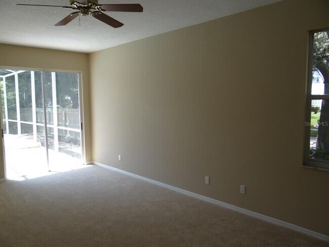 Building Photo - 17712 Hampshire Oak Dr