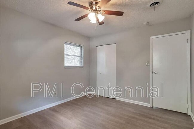 Building Photo - 484 Evergreen Dr