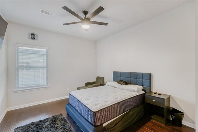 Building Photo - 7607 Crawford Ct