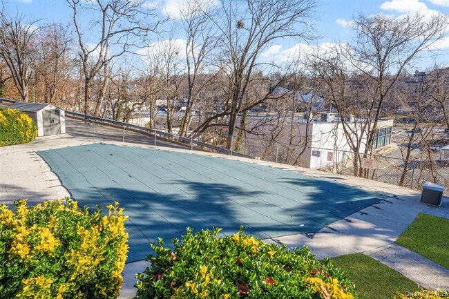 Building Photo - 55 Fieldstone Dr