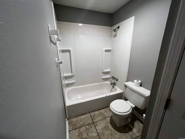 Building Photo - 4417 Arehart Dr