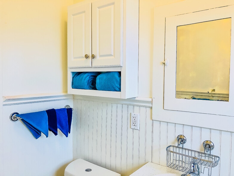 Building Photo - 237 Pacific St