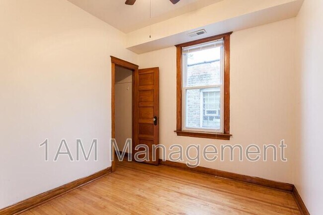 Building Photo - 3228 N Lawndale Ave
