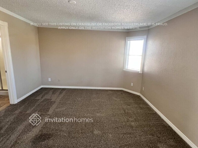 Building Photo - 760 Charwood Cir