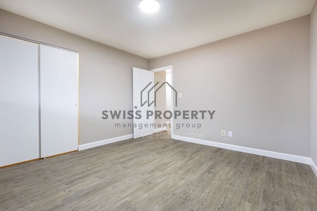 Building Photo - 5814 N Meadows Blvd