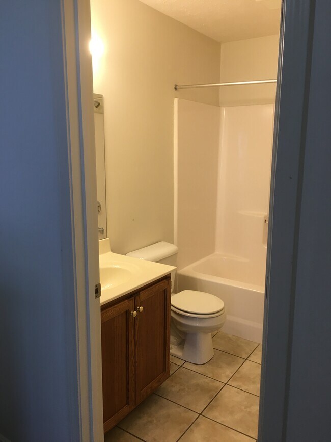 Building Photo - 58 Haven Ct