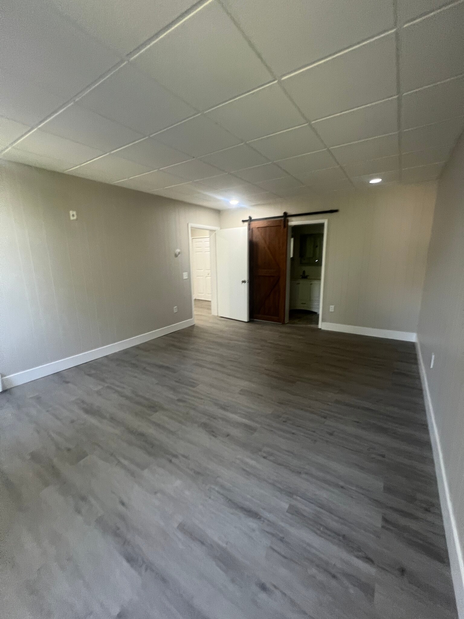 Building Photo - 217 Oneida St