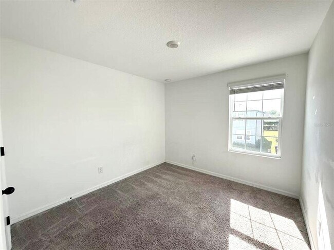 Building Photo - 2077 Derwent Dr
