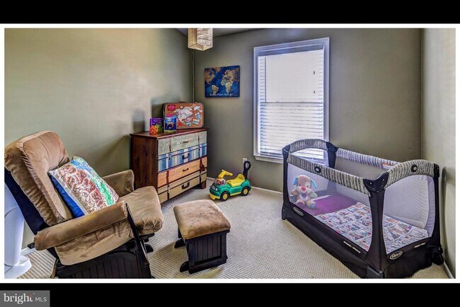 Building Photo - 26 Spring Glen Ct