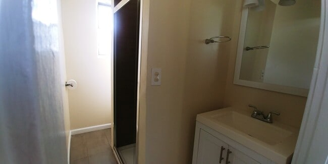 Building Photo - Very Nice 2 Bedroom 1 Bath House in Madiso...