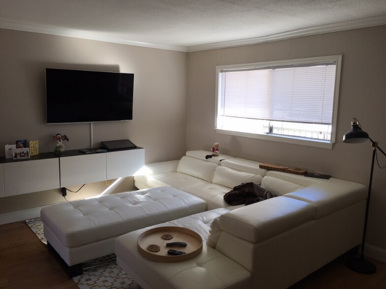 Primary Photo - 1717 Park St