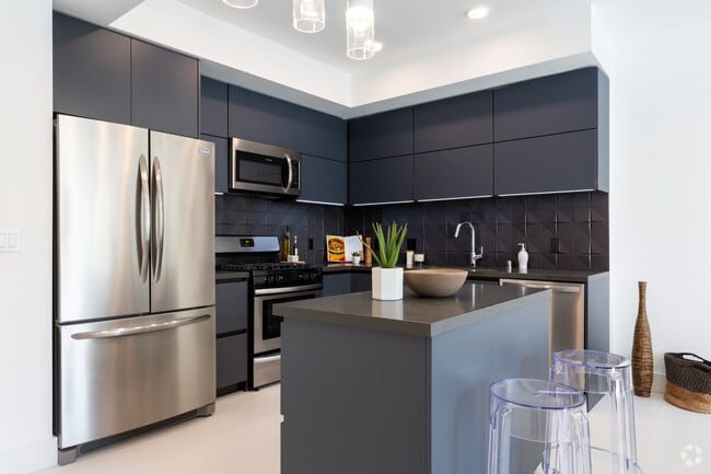 Interior Photo - 415 S Le Doux Rd