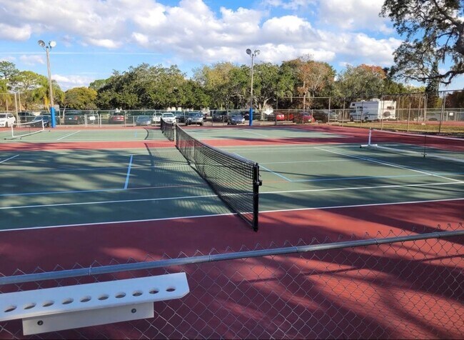 Building Photo - 12411 Partridge Hill Row