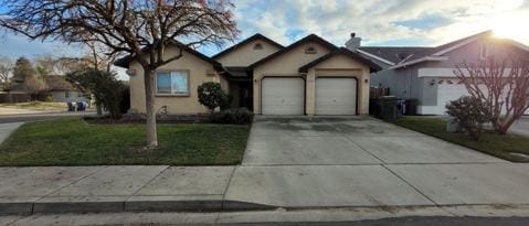 Primary Photo - 900 Collegeview Dr