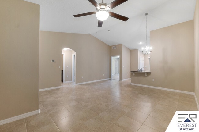 Building Photo - 3 Slumber Path