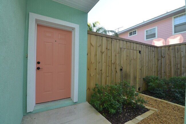 Building Photo - Gorgeous Upgrades!! St. Augustine Beach 2/...