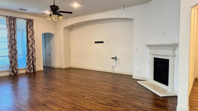 Building Photo - 700 Stevens Ct