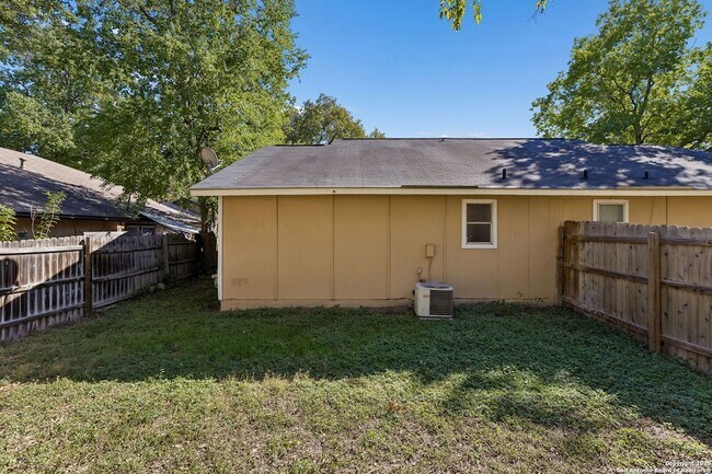 Building Photo - 14423 Watermill