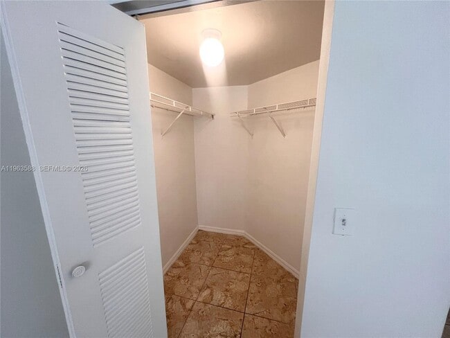 Building Photo - 17602 NW 25th Ave