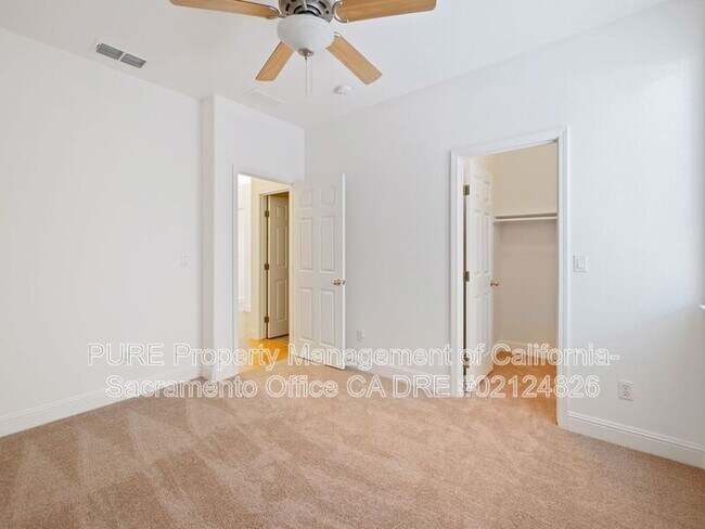 Building Photo - 1732 Bamboo St