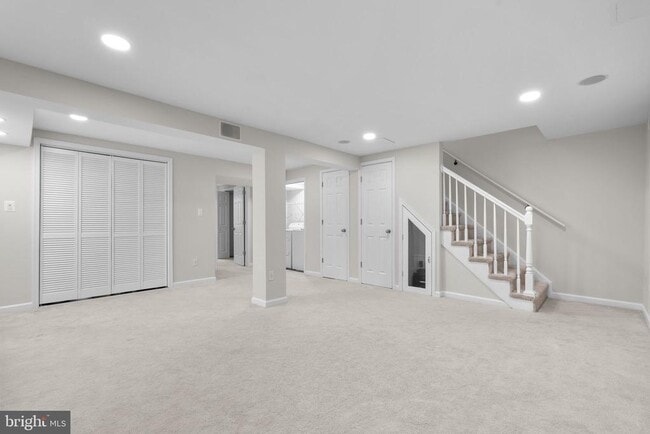 Building Photo - 2407 Alsop Ct