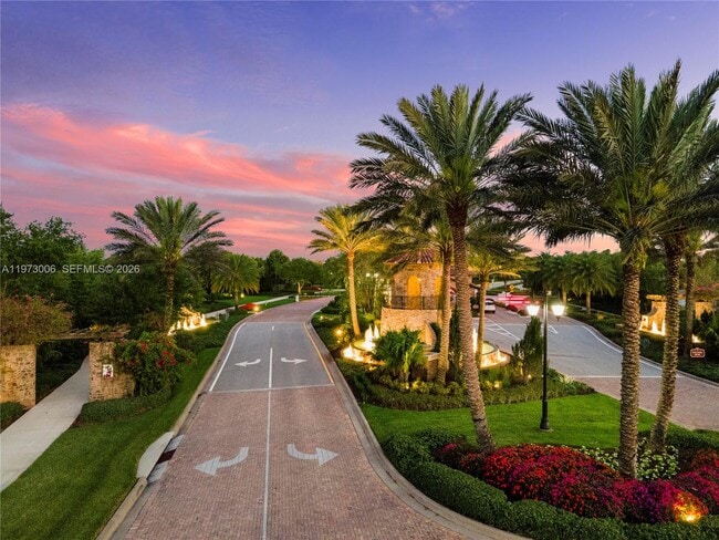 Building Photo - 9564 Exbury Ct