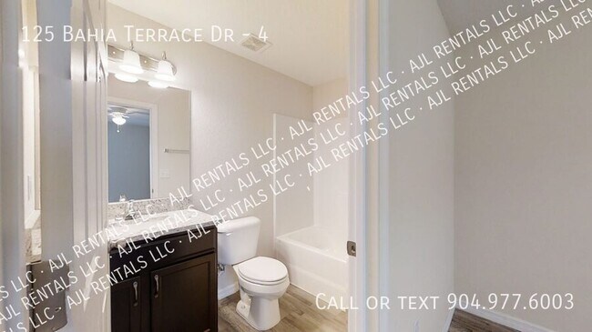 Building Photo - 125 Bahia Terrace Dr