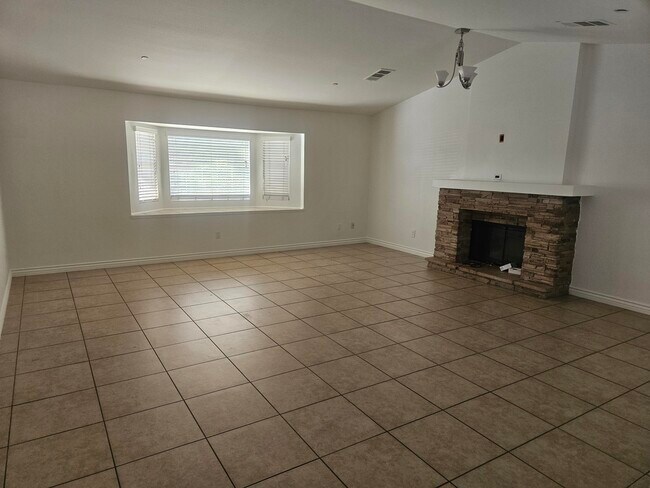 Building Photo - 66316 San Juan Rd
