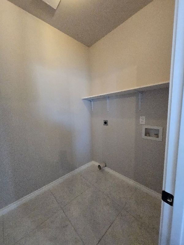 Building Photo - 2777 Chavarria St