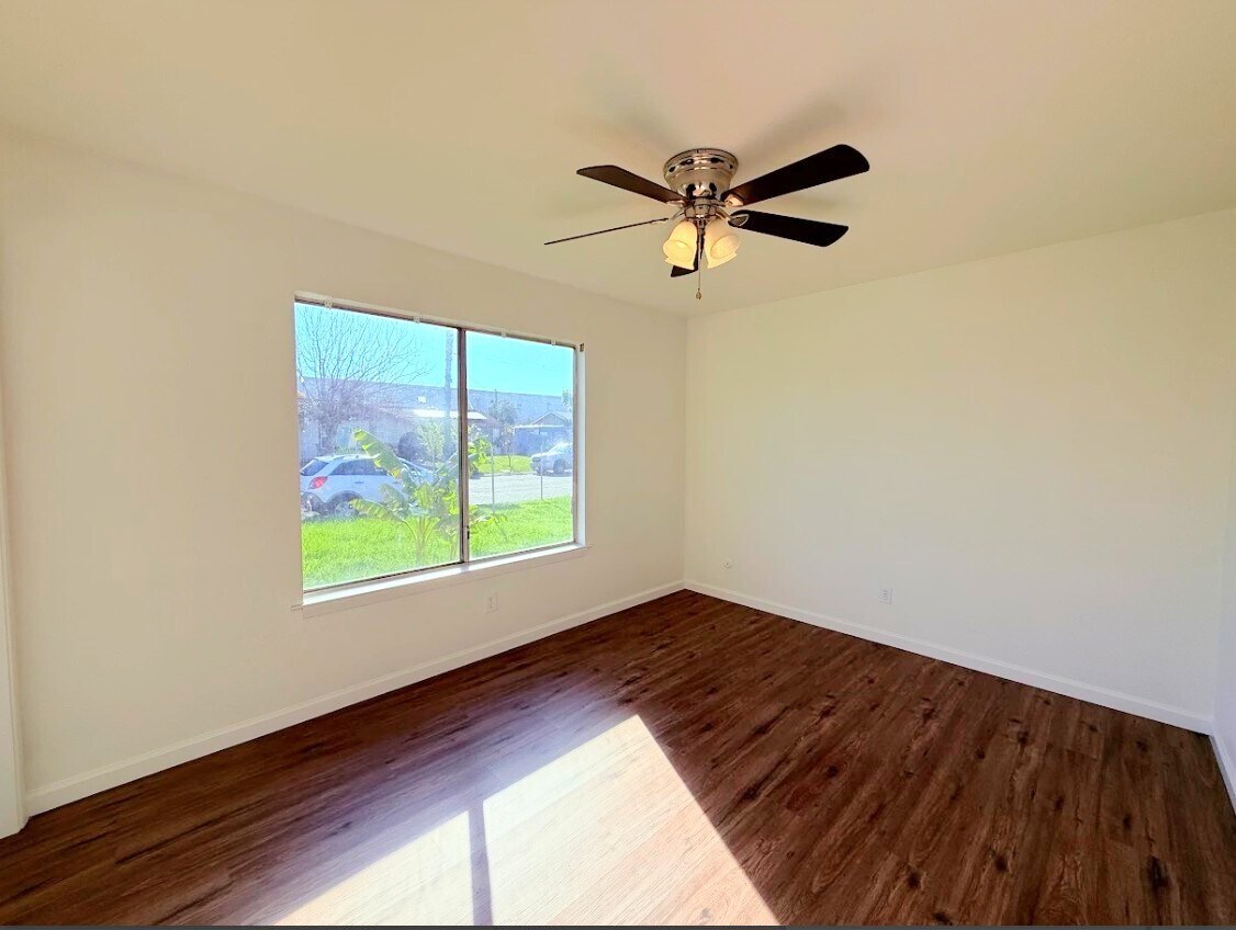 Building Photo - 1351 Virginia St