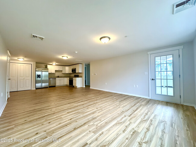 Building Photo - 177 Marimar Dr
