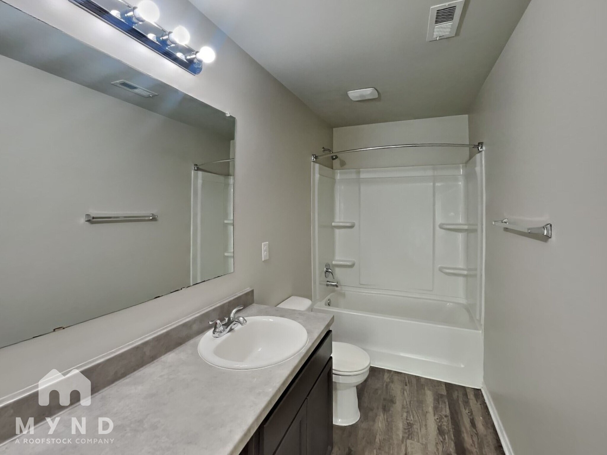 Building Photo - 141 Patriot Point Dr