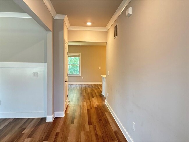 Building Photo - 5800 Arbor Green Cir