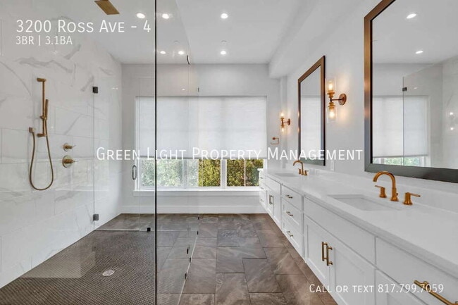 Building Photo - 3200 Ross Ave