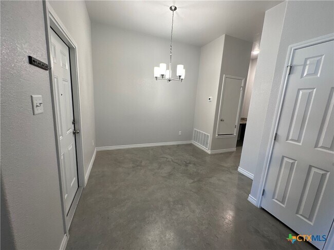 Building Photo - 1239 Liberation Ln