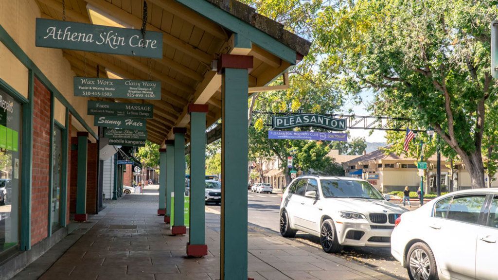 Building Photo - 187 Old Bernal Ave