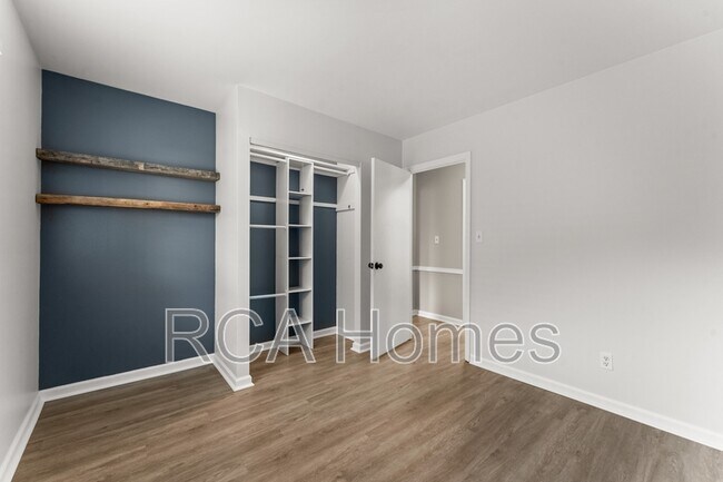 Building Photo - 3164 Bluebell Ln