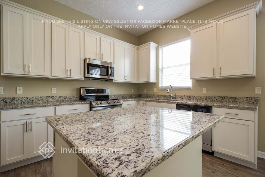 Building Photo - 1149 Cherry Valley Way