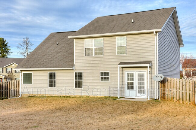 Building Photo - 733 Keyes Dr