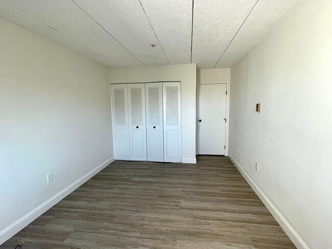 Building Photo - 308 Quarry St