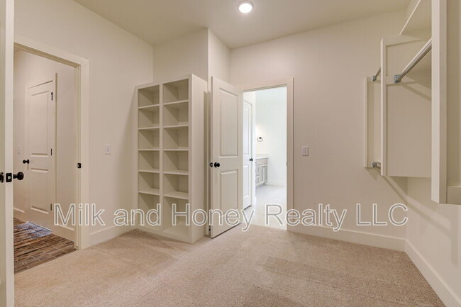 Building Photo - 9304 NW 146th St