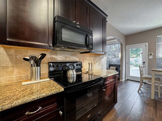 Building Photo - 1804 San Jose St