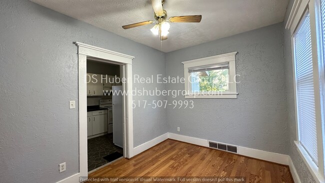 Building Photo - 1524 Ballard St