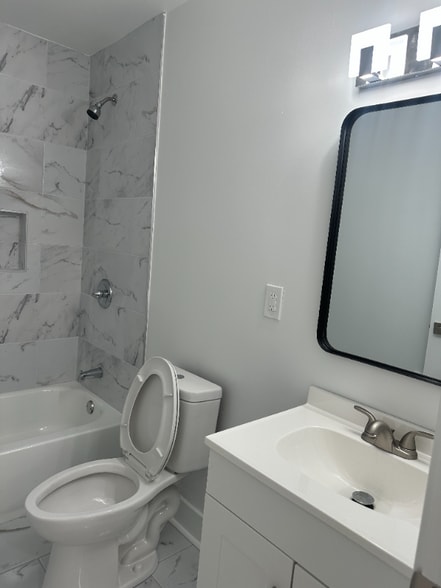 Building Photo - 7810 Limekiln Pk