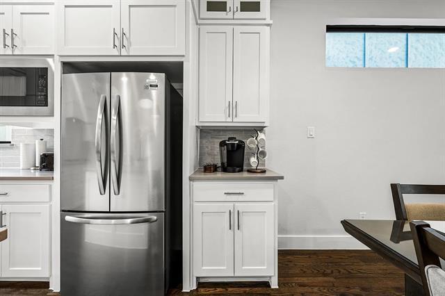 Building Photo - 804 War Admiral Dr